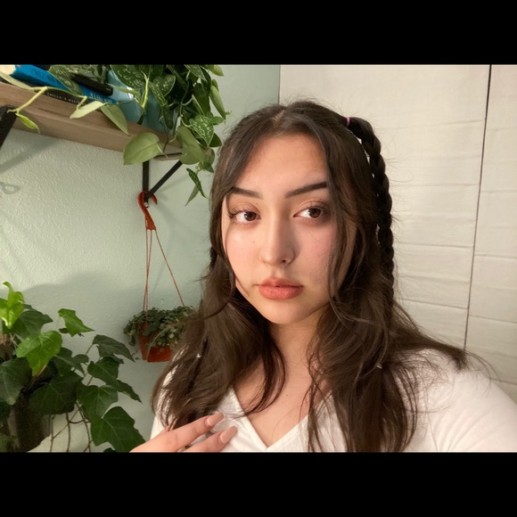 Meet your Posher, Rubicel - Picture 1 of 5